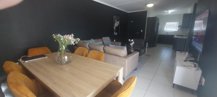 To Let 2 Bedroom Property for Rent in Parklands North Western Cape